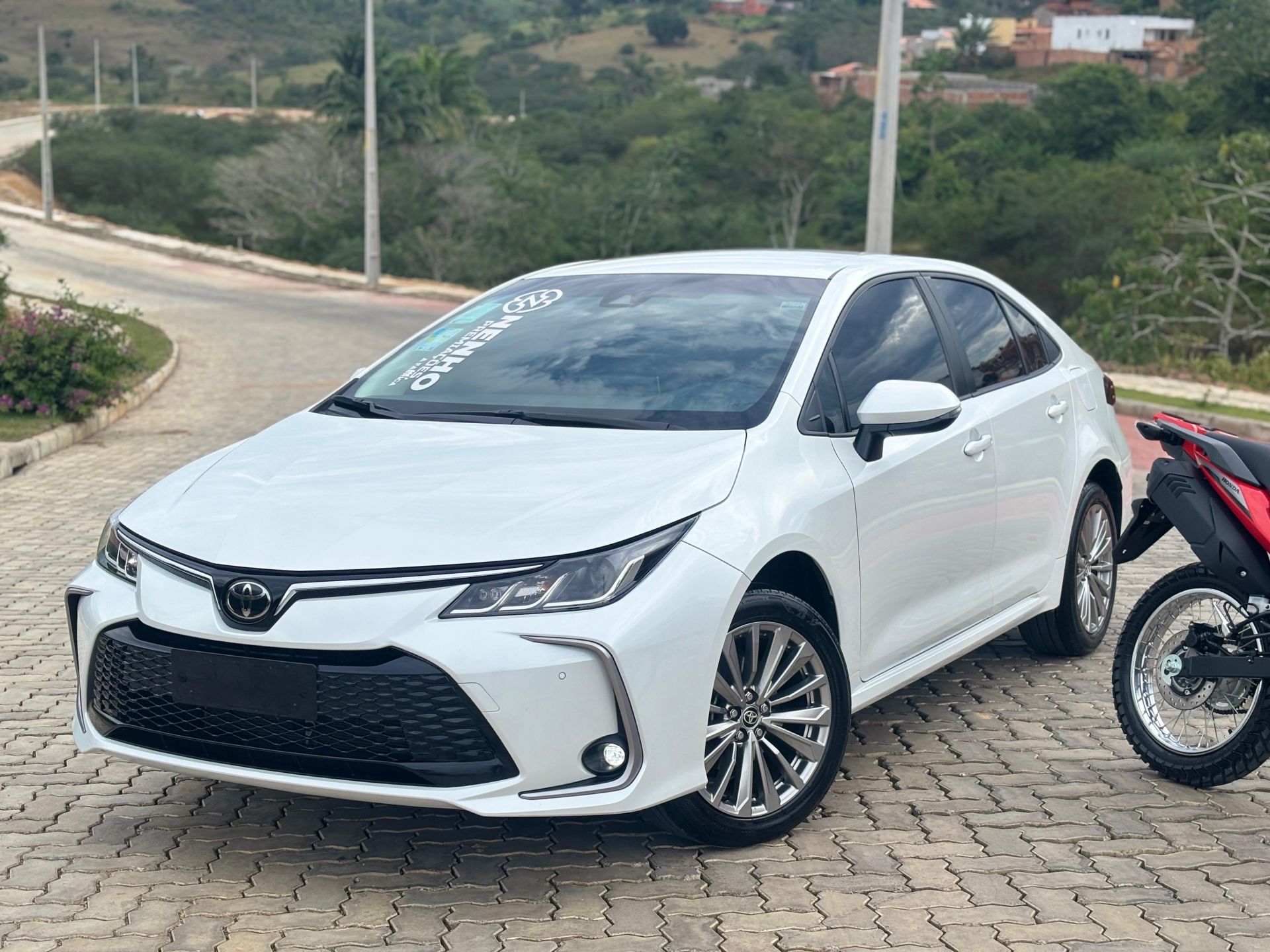 MILHAR : TOYOTA COROLLA 2024 + BROS 160 2025 OU 180.000,00 SORTEIO 26 DE ABRIL