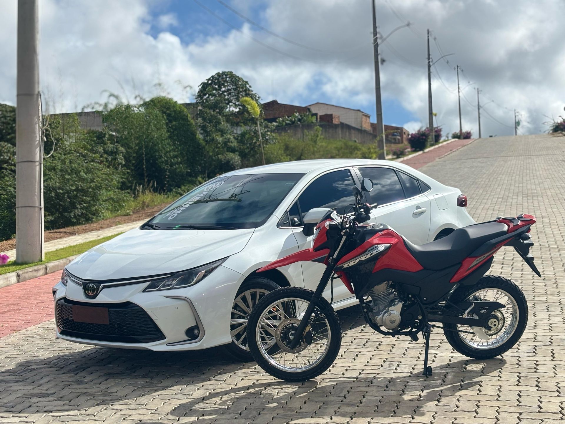 MILHAR : TOYOTA COROLLA 2024 + BROS 160 2025 OU 180.000,00 SORTEIO 26 DE ABRIL