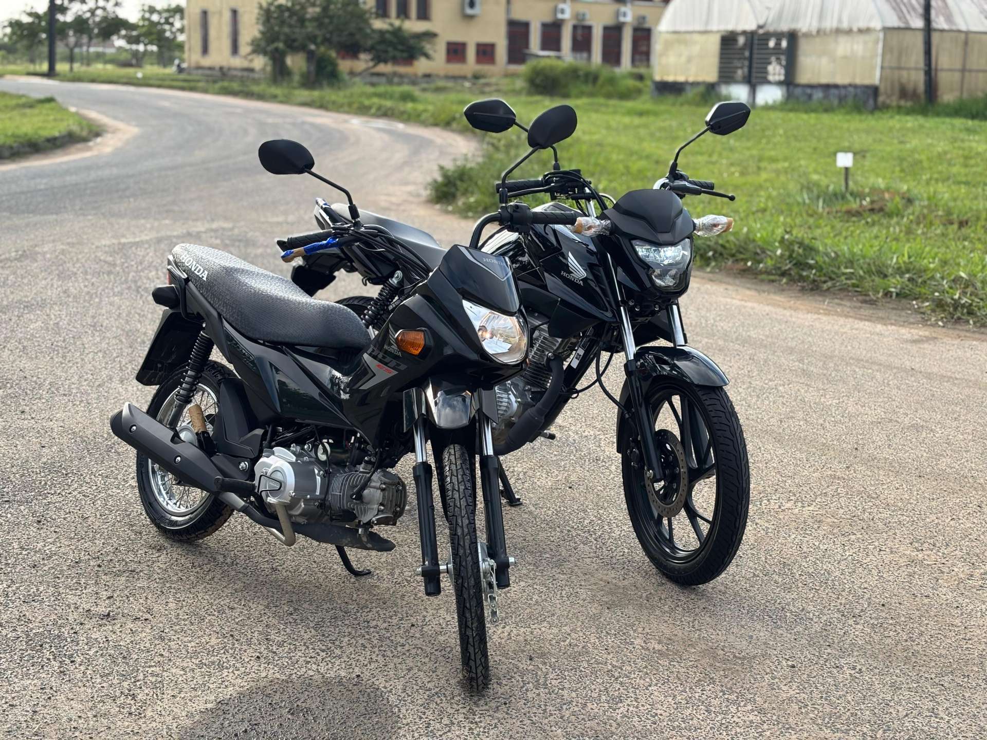 MILHAR : HONDA FAN 2025 + HONDA POP 2025 OU 35.000,00 MIL NO PIX SORTEIO 10 DE SETEMBRO