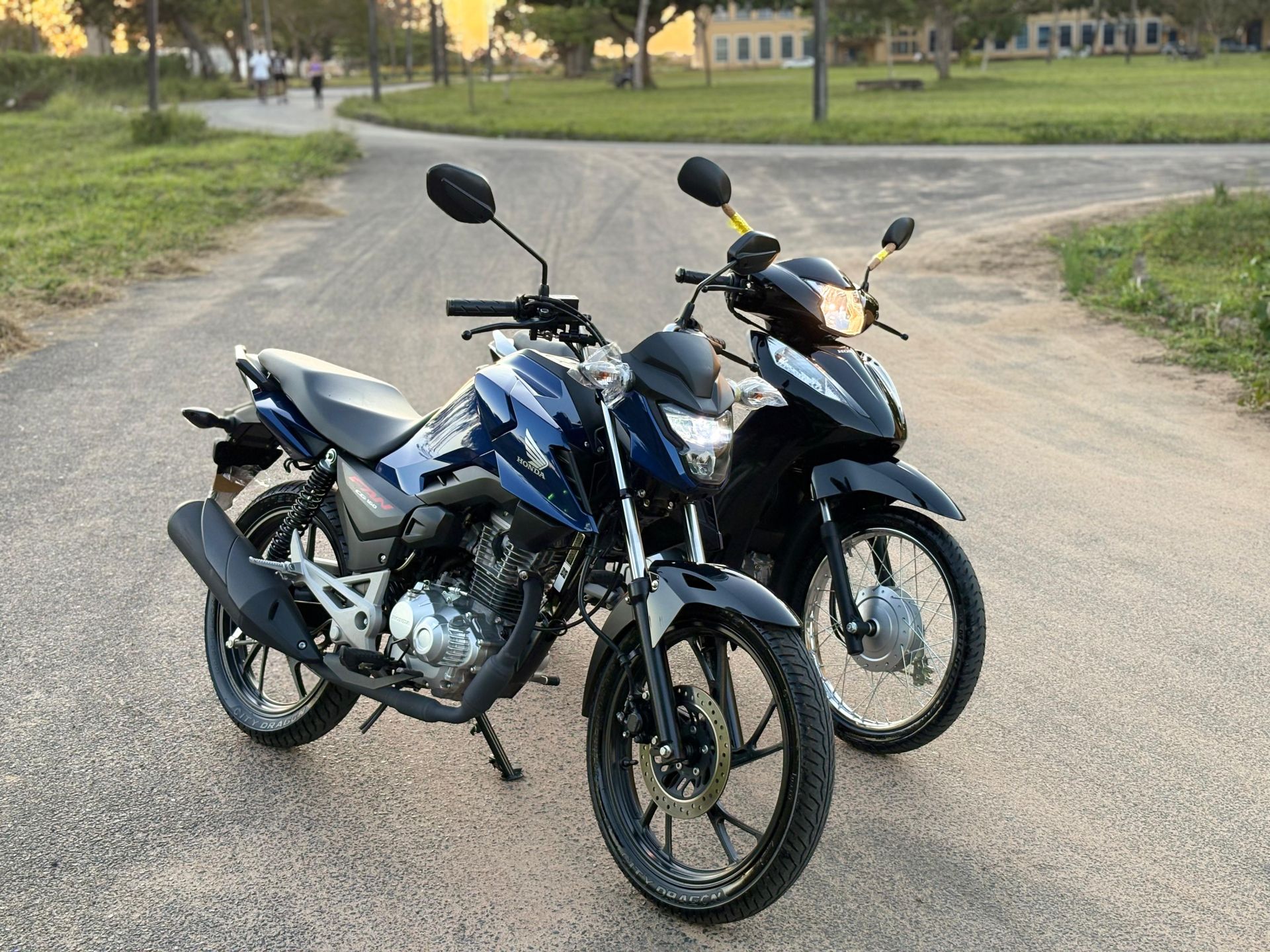 MILHAR : HONDA FAN 2025 + HONDA BIZ ES 2025 OU 35.000,00 MIL NO PIX SORTEIO 08 DE OUTUBRO