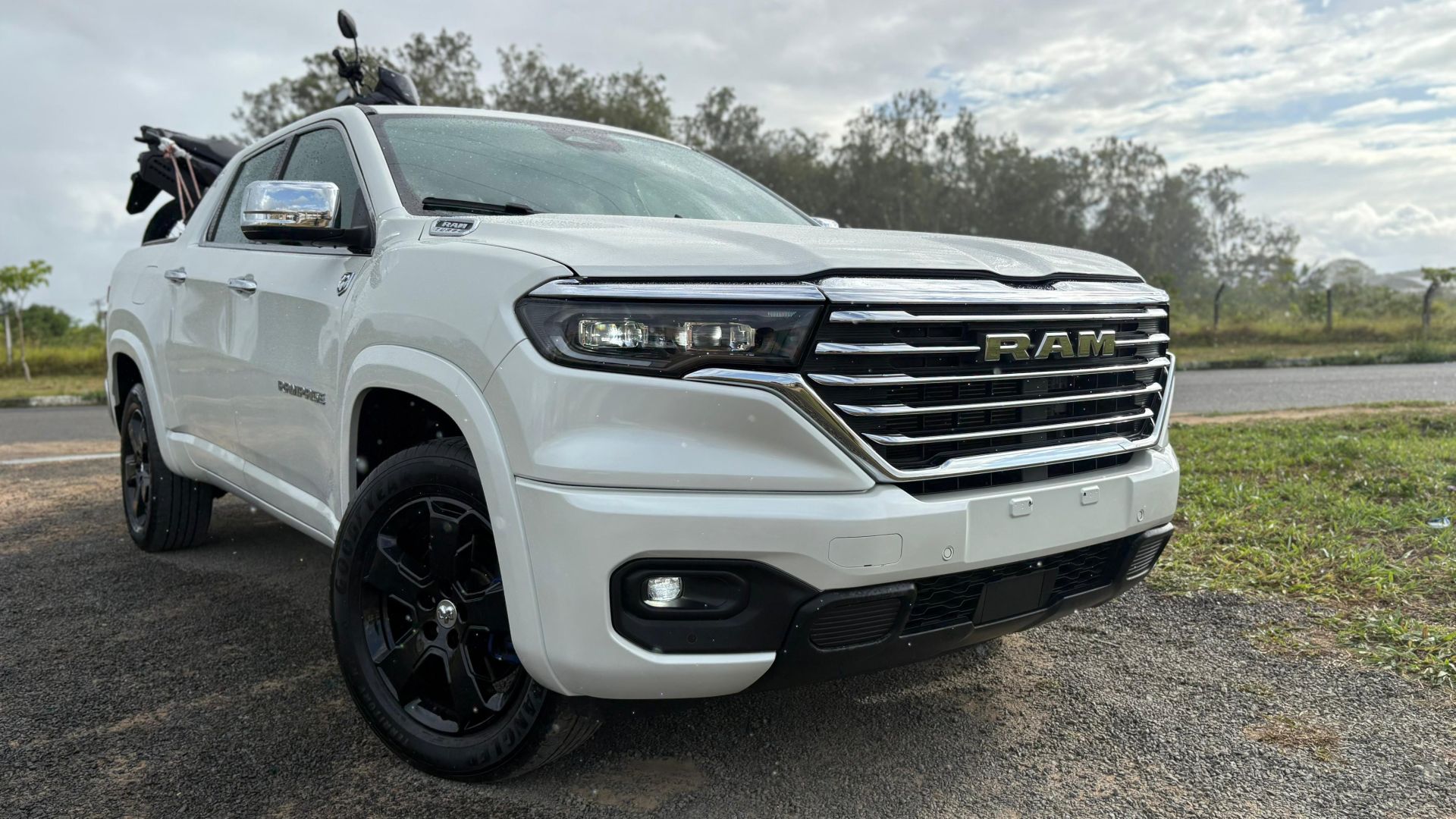 MILHAR : RAM RAMPAGE LARAMIE AUTOMÁTICA 2024 GASOLINA + SAHARA 2026 OU 250.00,00 MIL  SORTEIO 24 DE JANEIRO 