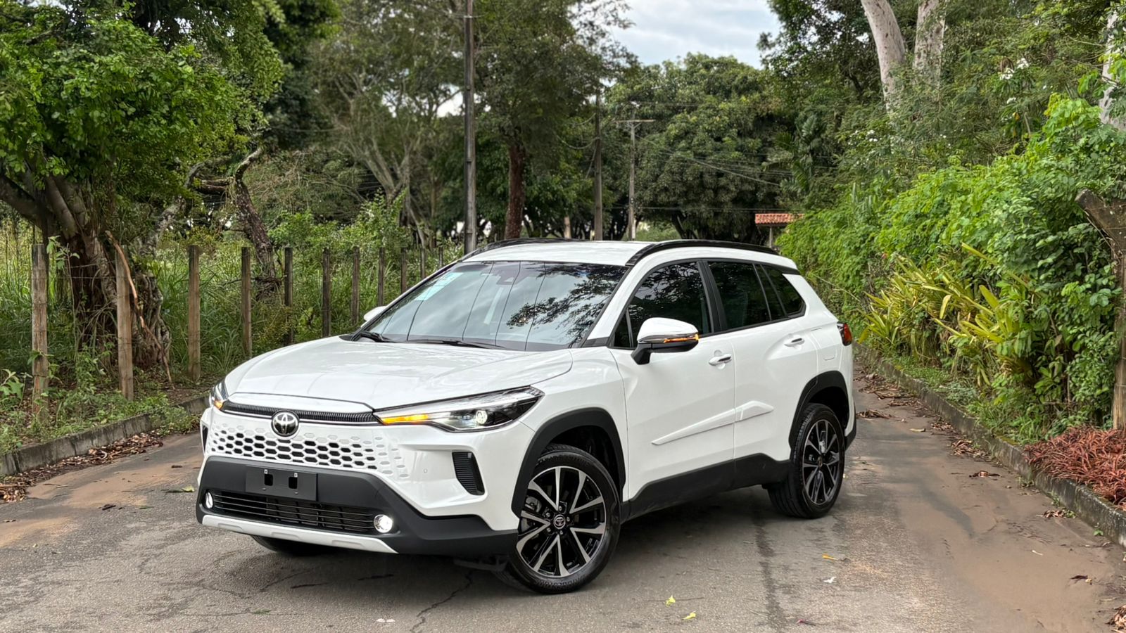 MILHAR : TOYOTA COROLLA CROSS XRE 2026 OU 180,000,00 MIL SORTEIO 07 DE MARÇO