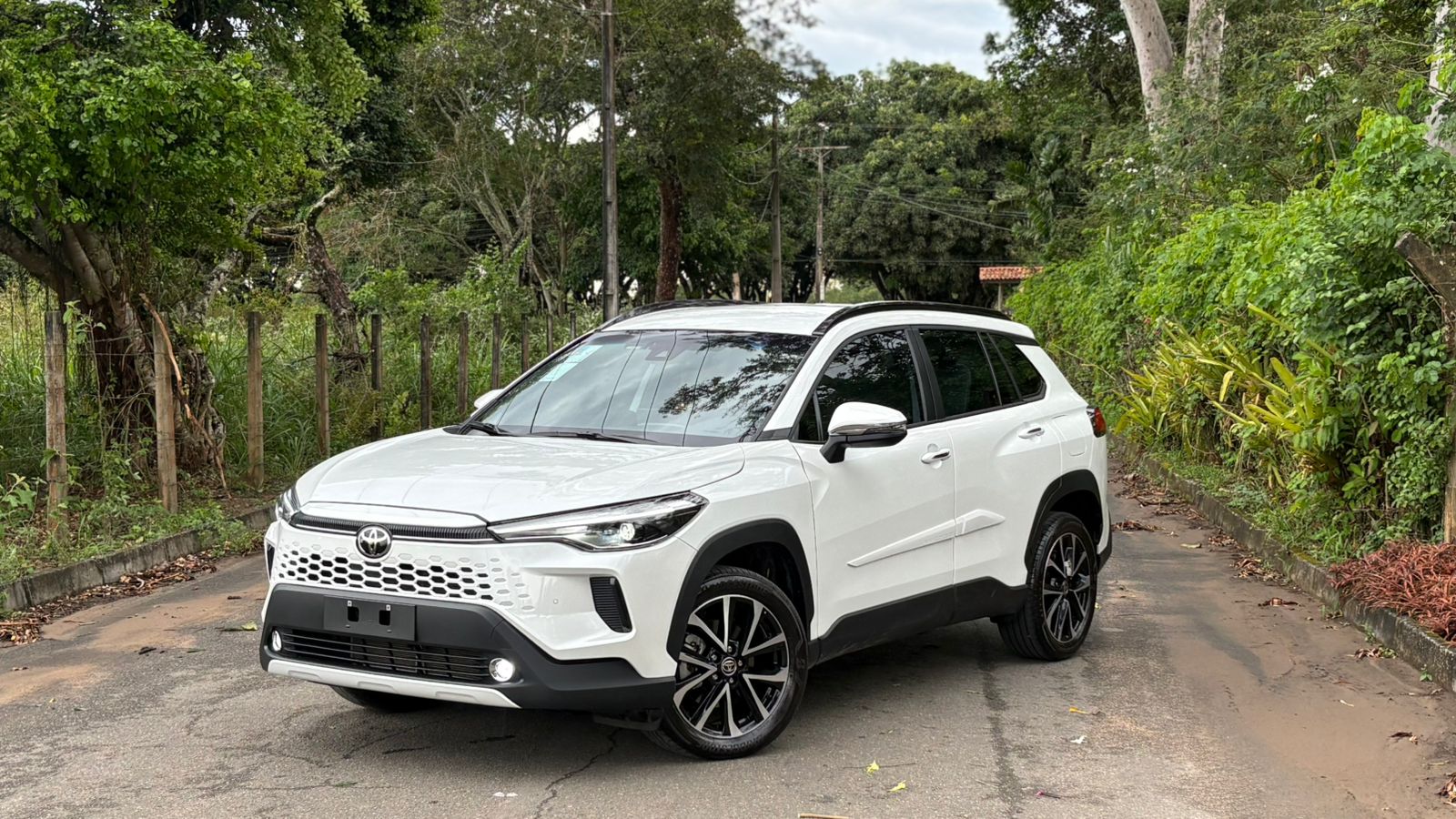 MILHAR : TOYOTA COROLLA CROSS XRE 2026 OU 180,000,00 MIL SORTEIO 07 DE MARÇO