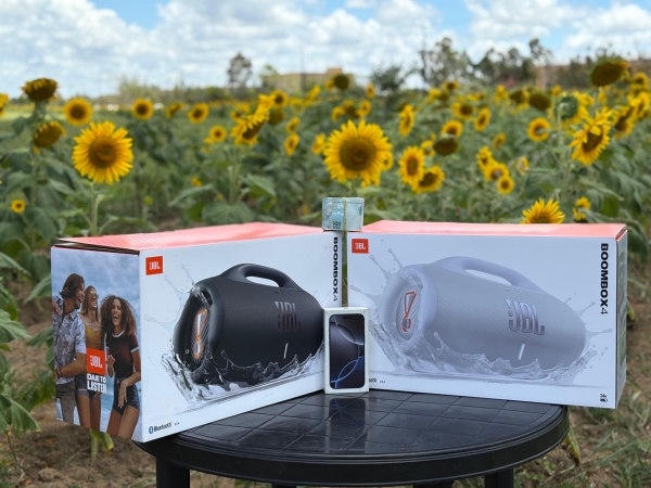 CENTENA : IPHONE 16 PRO MAX + 02 JBL BOOMBOX 4 OU 15.000,00 MIL NO PIX  SORTEIO 01 DE NOVEMBRO